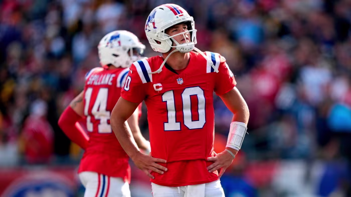 Quarterback Drake Maye (10) reacts after failing to convert on 4th down