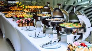 THE TOP THREE FOODS TO EAT AT A BUFFET