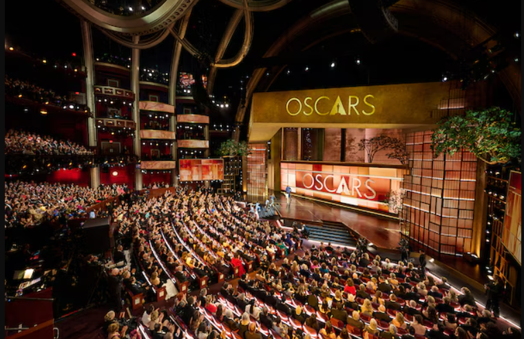 HOLLYWOOD CELEBRATES BIG WINS, HISTORIC MOMENTS