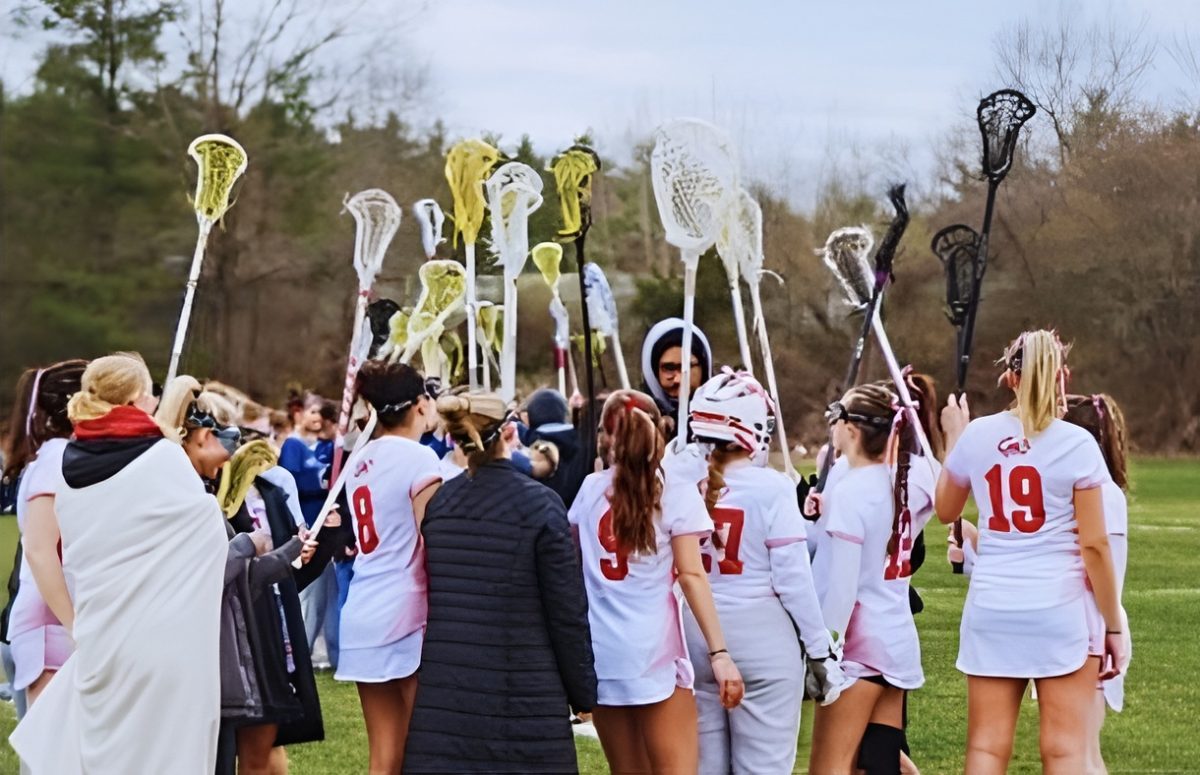 GIRLS' LAX REACHES FOR PLAYOFFS SPOT